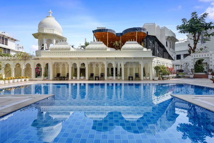 Top Venue Picks for 50–100 Guests